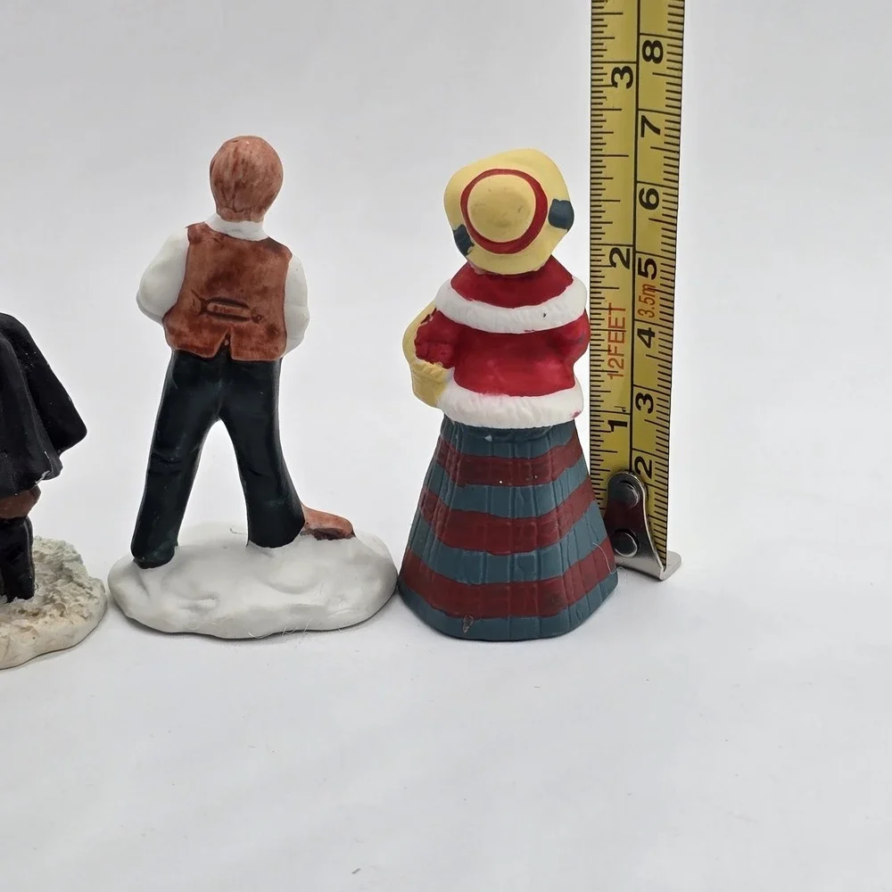 Vtg Christmas Village Figures‎ Lot Ceramic Miniature Victorian People Girl Boy